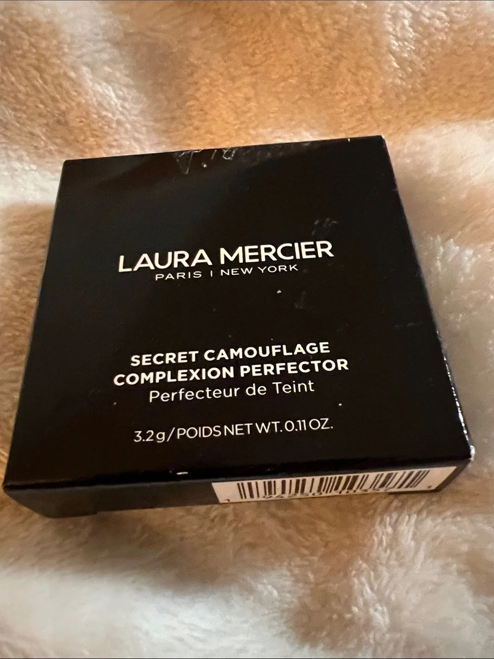 laura mercier Secret Camouflage Complexion Perfector - Black